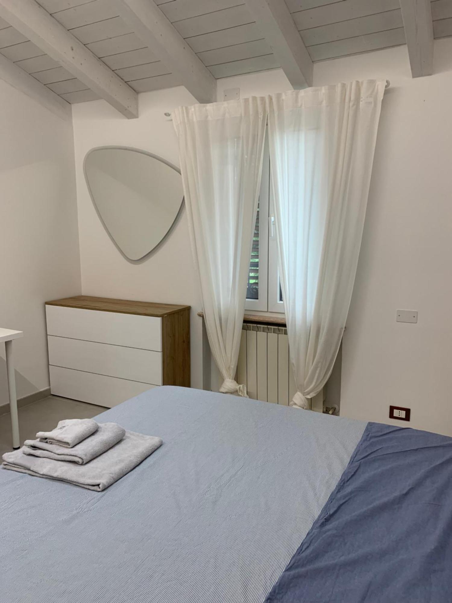 Apartamento Oasi Del Po Monticelli dʼOngina Exterior foto