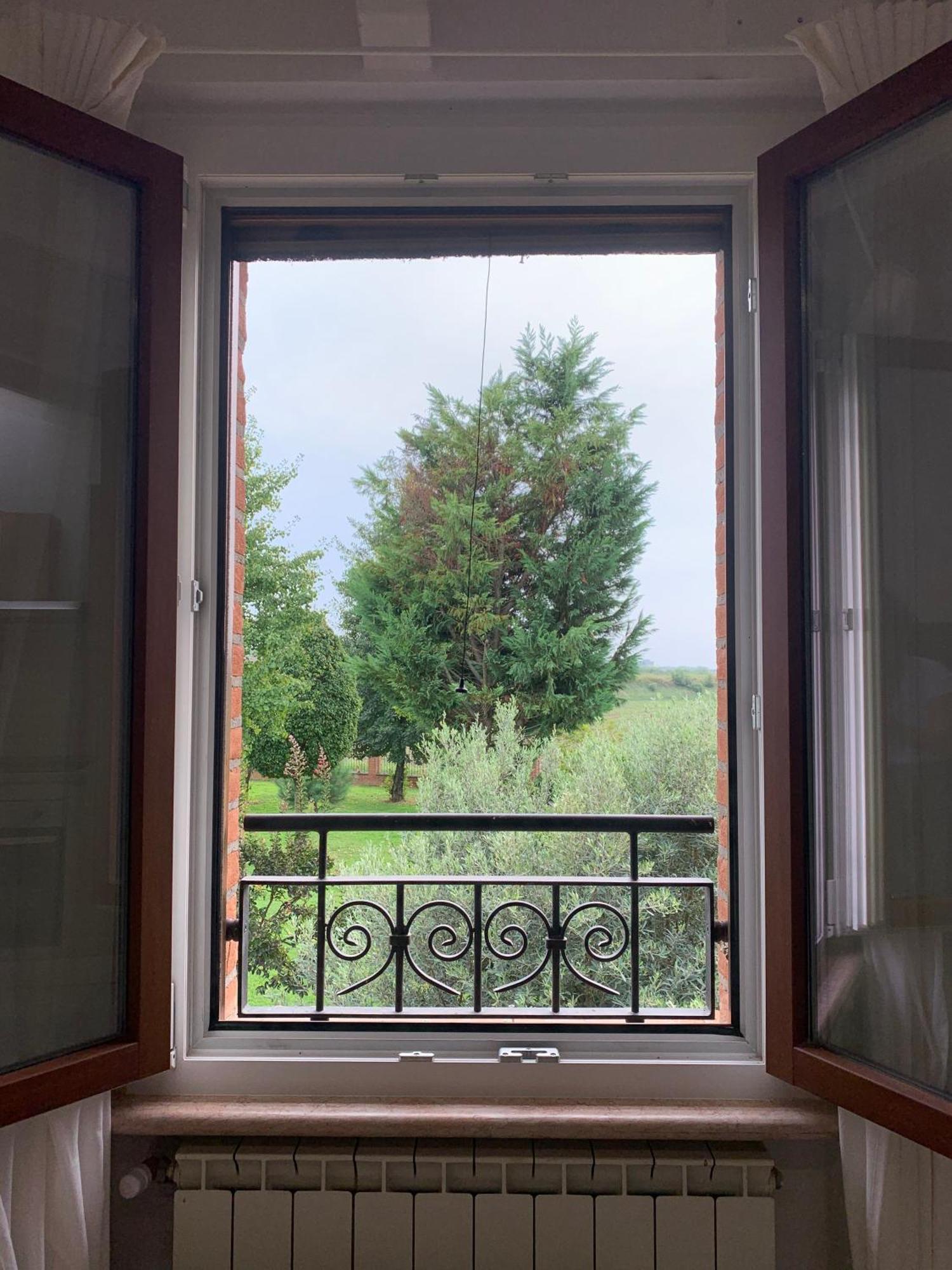 Apartamento Oasi Del Po Monticelli dʼOngina Exterior foto